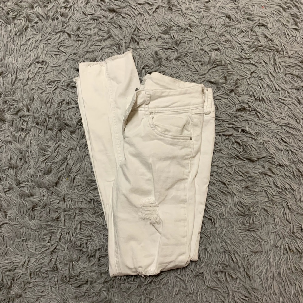 White Ripped Skinny Jeans